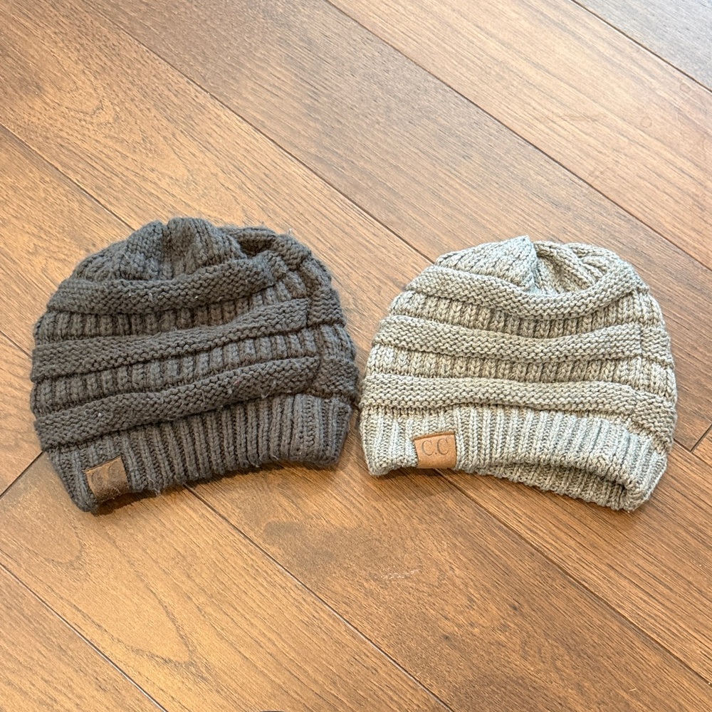 Cc Beanies Set of 2 Dark and Light Gray
